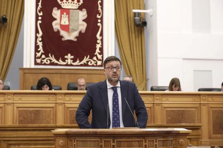 Pleno.- PSOE se queda solo modificando Reglamento Cortes para poder inadmitir temas que excedan competencias de CLM