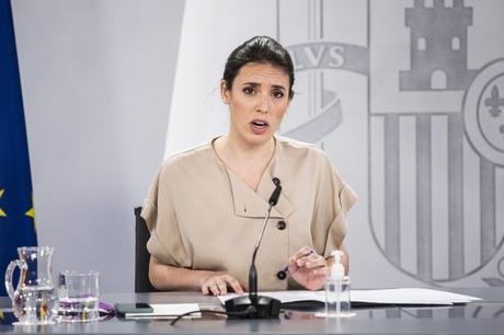 Pleno.- PSOE se queda solo modificando Reglamento Cortes para poder inadmitir temas que excedan competencias de CLM