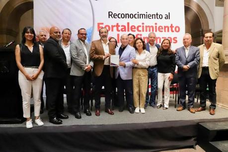 Reconocimiento federal para San Luis Potosí: mejora en recaudación del 40%