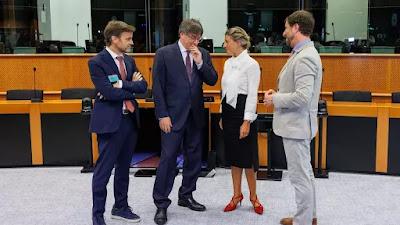 Confusión y oscuridad por doquier.