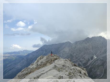 Paredón y Escamellau desde Sotres