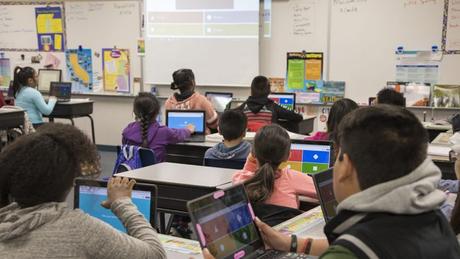 El 96% de los profesores cree que la tecnología ayuda en el aprendizaje El 96% de los profesores cree que la tecnología ayuda en el aprendizaje