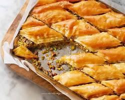 Baklava albanese