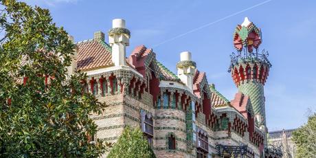 No sólo en Barcelona hay edificios de Gaudí: conoce dónde hay otros No sólo en Barcelona hay edificios de Gaudí: conoce dónde hay otros