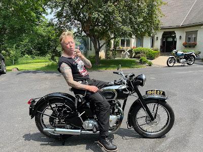 Brian Setzer - What'll it be baby doll? (2023)