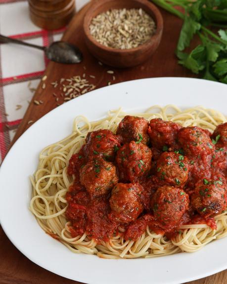 albondigas carne salsa facil rapido receta spaghetti