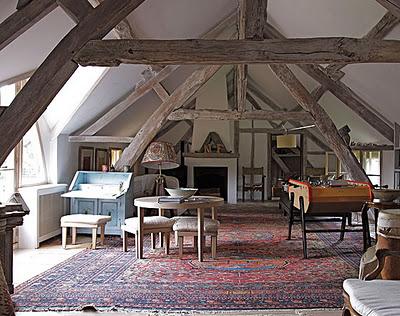 INTERIORES RUSTICOS BAJO CABRIADAS