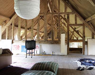 INTERIORES RUSTICOS BAJO CABRIADAS