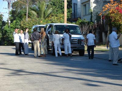 Y fue un desayuno de mercenarios con sus amos yanquis de la SINA [+ fotos]