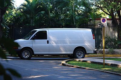 Y fue un desayuno de mercenarios con sus amos yanquis de la SINA [+ fotos]