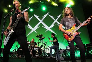 Fotos de Metallica y tema inédito.