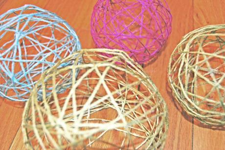 DIY. Adornos con lana/Yarn ornaments