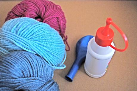 DIY. Adornos con lana/Yarn ornaments