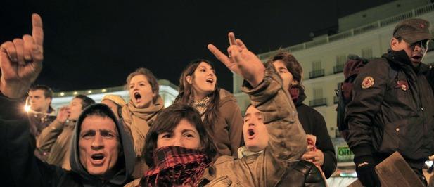 Los «indignados» del Hotel Madrid «okupan» y «desokupan» otro edificio en 30 minutos