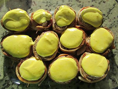 MEDALLONES DE SOLOMILLOS CON ALIOLI DE ALMENDRAS