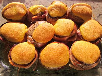 MEDALLONES DE SOLOMILLOS CON ALIOLI DE ALMENDRAS