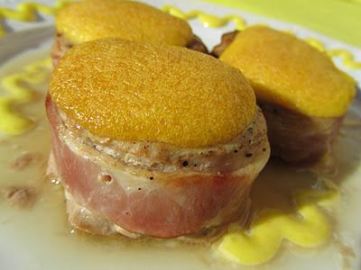 MEDALLONES DE SOLOMILLOS CON ALIOLI DE ALMENDRAS