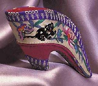 El sorprendente y característico calzado en la China antigua