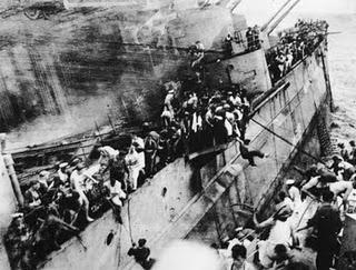 El HMS Prince of Wales y el HMS Repulse son hundidos ocho días después – 10/12/1941.