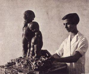 Marga Gil Roesset. Una escultora de un pasado efímero