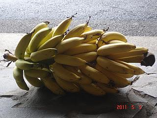 BIZCOCHO DE BANANOS Y NUECES