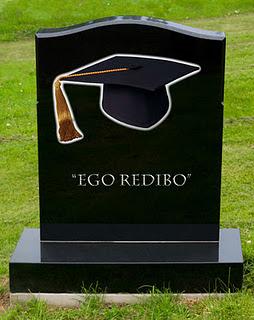 No necesitan universitarios...ni gente pensante en general