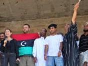 Narrando historias guerra: Natalia periodista paisa modelo