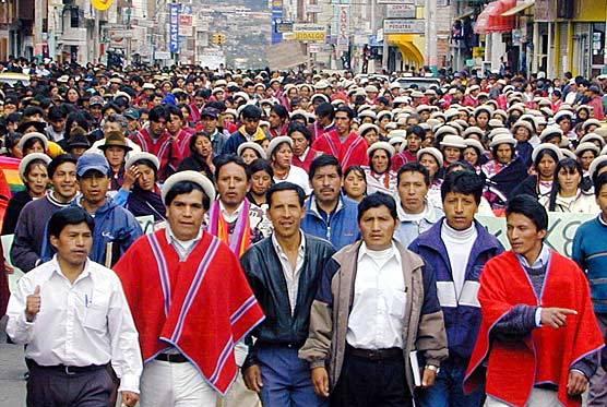 Manifestación de indígenas ecuatorianos