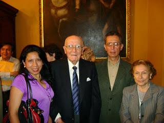 PADRE ARMANDO NIETO PRESIDE CELEBRACIÓN PARA PREPARAR LA NAVIDAD EN EL INSTITUTO RIVA AGÜERO. Resaltó coincidencia de dificultades de Guadalupe y Señor de los Milagros y grandeza de la fe en Perú y México.
