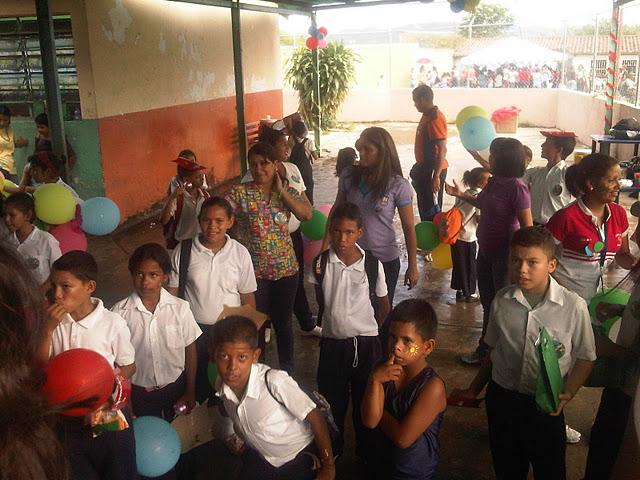 Una sonrisa en navidad para los  niños y niñas