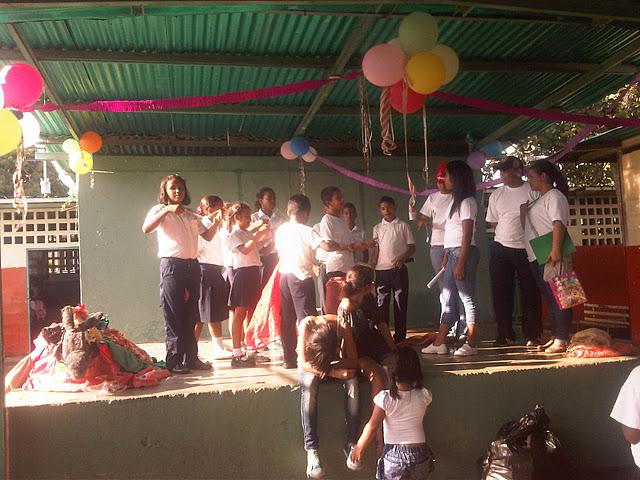 Una sonrisa en navidad para los  niños y niñas