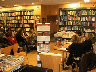 Megan Maxwell en Valencia. La crónica.