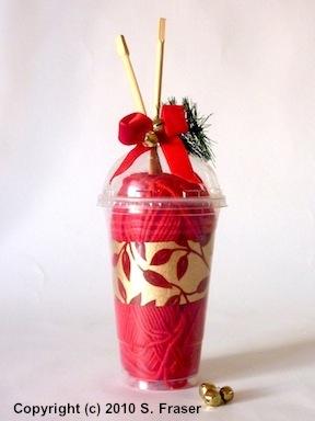 IDEA: ENVOLVER PARA REGALOS UN OVILLO DE LANA