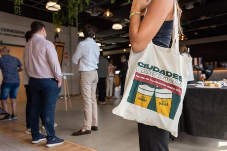 La hostelería de Lleida se vuelca para celebrar la VII Ruta de la Tapa & Ciudades Magníficas La hostelería de Lleida se vuelca para celebrar la VII Ruta de la Tapa & Ciudades Magníficas