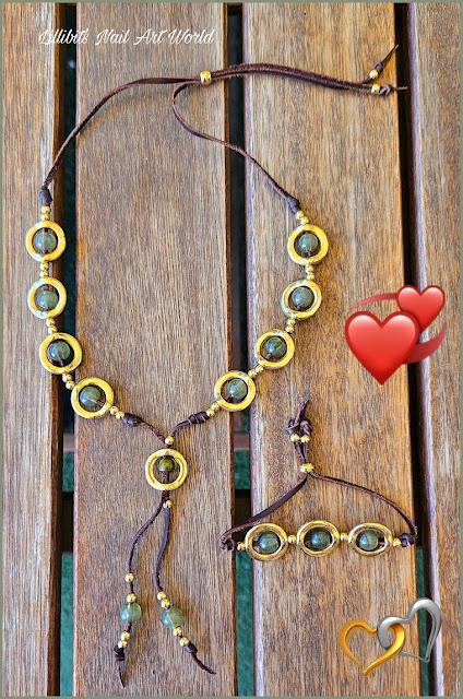 Manicura de aniversario de boda 2023