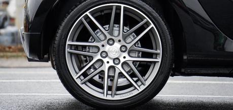 Es obligatoria la rueda de repuesto en el coche