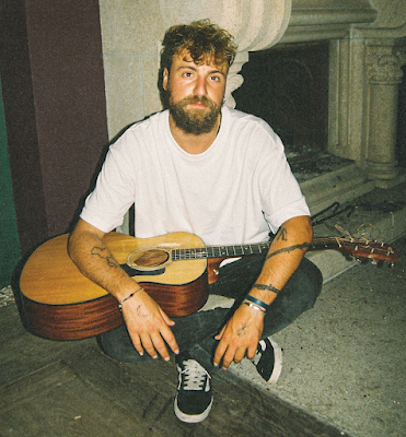 LUIS FERCÁN: 'BUSCO' LUIS FERCÁN: 'BUSCO'