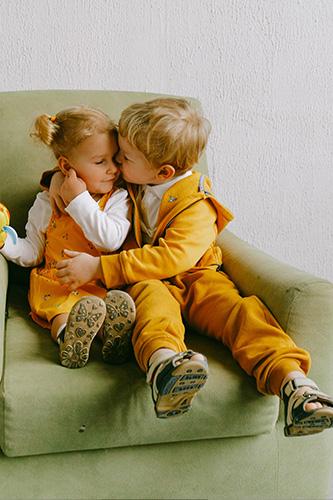 Criando con Amor: Cómo Establecer Límites Saludables y Enseñar Habilidades de Autorregulación a tus Pequeños