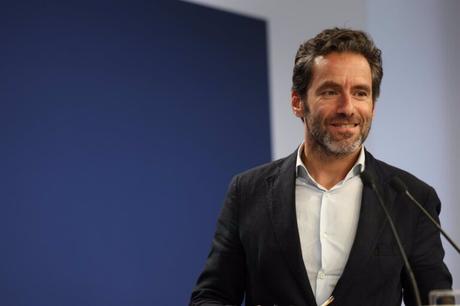 El PP hace el ridículo en el Congreso y demuestra que no merece sustituir al PSOE