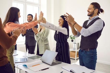 Salario emocional: qué es, ejemplos e importancia en la empresa. Salario emocional: qué es, ejemplos e importancia en la empresa.