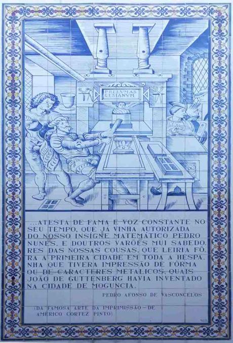 Molino papelero y matemáticas en Leiria