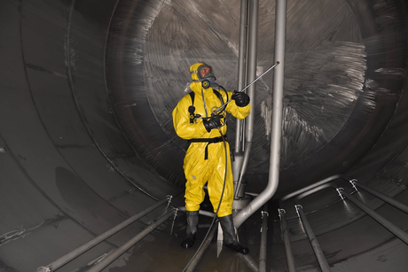 Tot Net explica la importancia de la limpieza técnica en entornos industriales