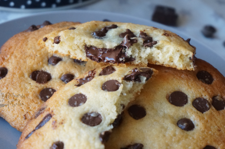 Galletas con chispas de chocolate Galletas con chispas de chocolate