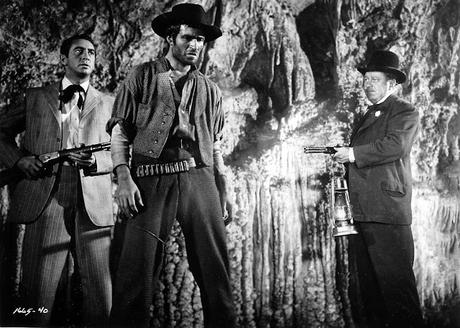 Cueva de bandoleros (USA, 1951)