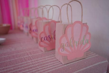 Así hice unas bolsas de regalo personalizadas para el cumple de mi hija Así hice unas bolsas de regalo personalizadas para el cumple de mi hija