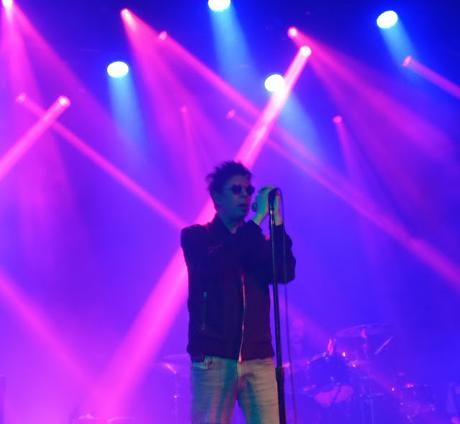 ECHO AND THE BUNNYMEN EN LA RIVIERA DE MADRID: RASGUÑOS ENTRE EL VIEJO POST-PUNK Y LOS ANTIGUOS CARDADOS