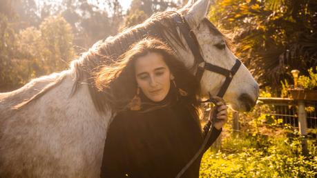 Marez vuelve al escenario musical con su nuevo sencillo “Viento” 542cca85-5a0d-0b8b-5e5c-4da14b18307c