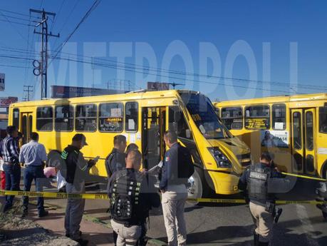 Mujer fallece tras ser atropellada por camión en avenida Salvador Nava e Industrias