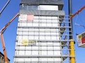 Barcelona construye edificios viviendas públicas contenedores