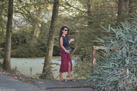 BLACK & RED BLACK & RED